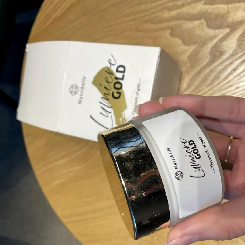 Lumière Gold